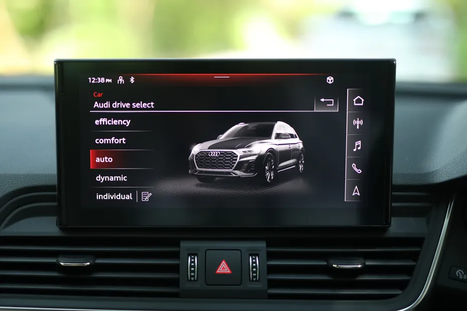 Audi Q5 Interior — Infotainment System Main Menu