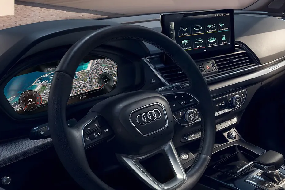 Audi Q5 Interior — Steering Wheel