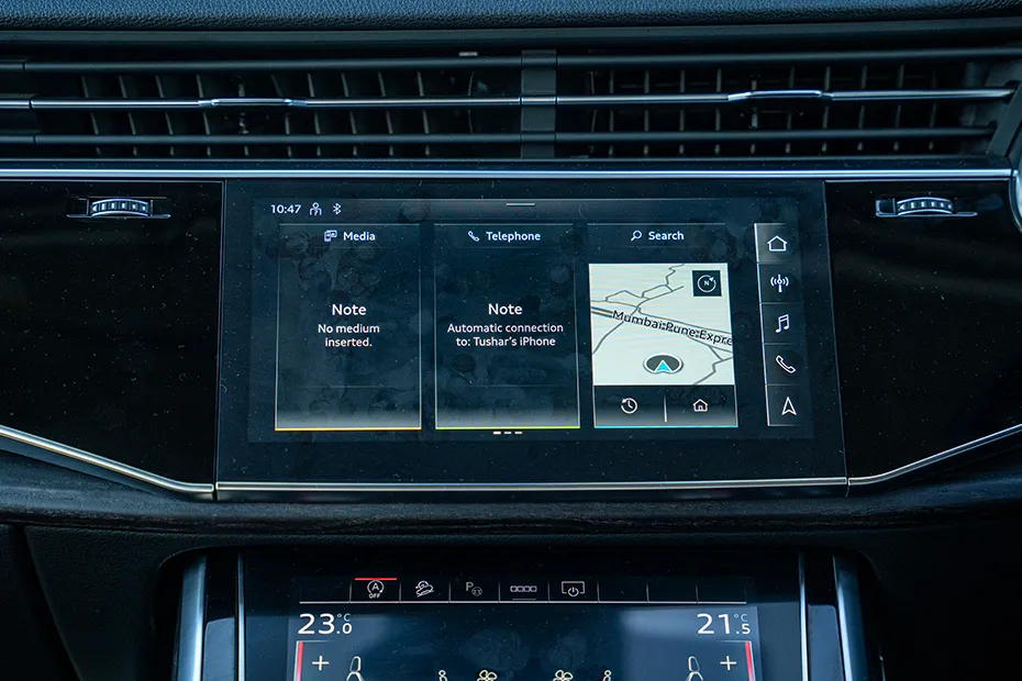 Audi Q7 Interior — Infotainment System Main Menu