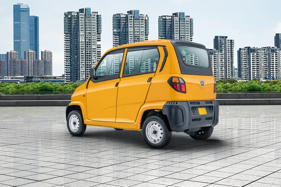 Bajaj Qute exterior view 4