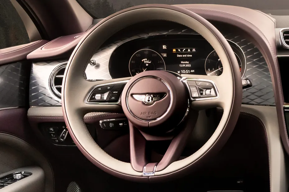 Bentley Bentayga EWB Interior — Steering Wheel