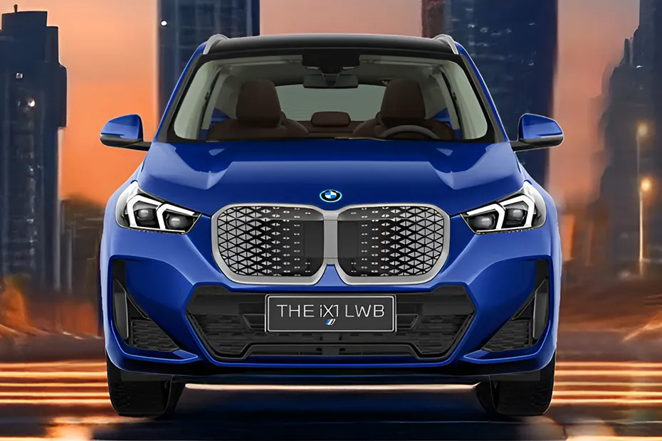 BMW iX1 exterior view 2