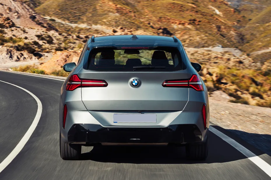 BMW X3 exterior view 5