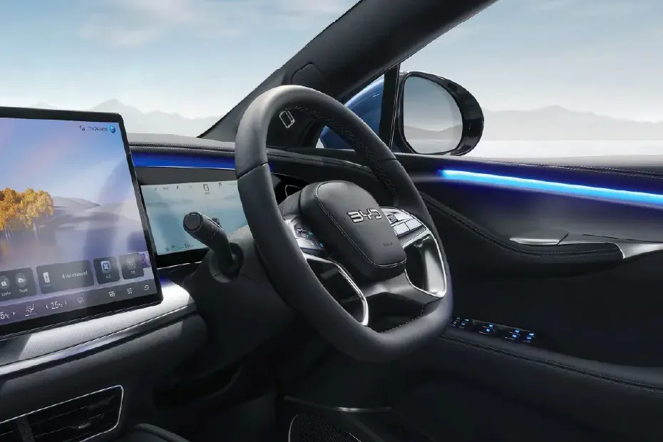 BYD Sealion 7 Interior — Steering Wheel