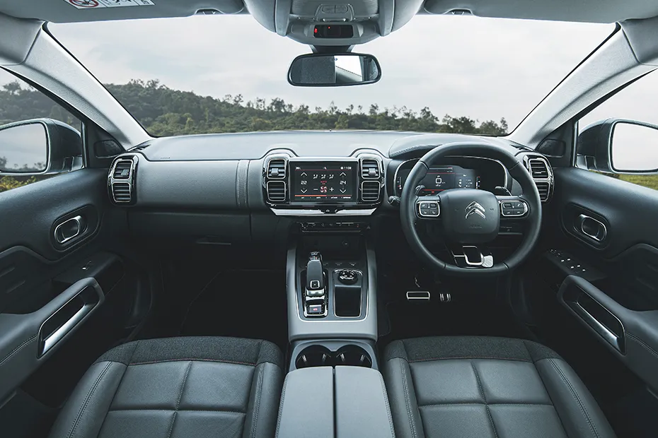Citroen C5 Aircross 2021-2022 Interior — Dashboard