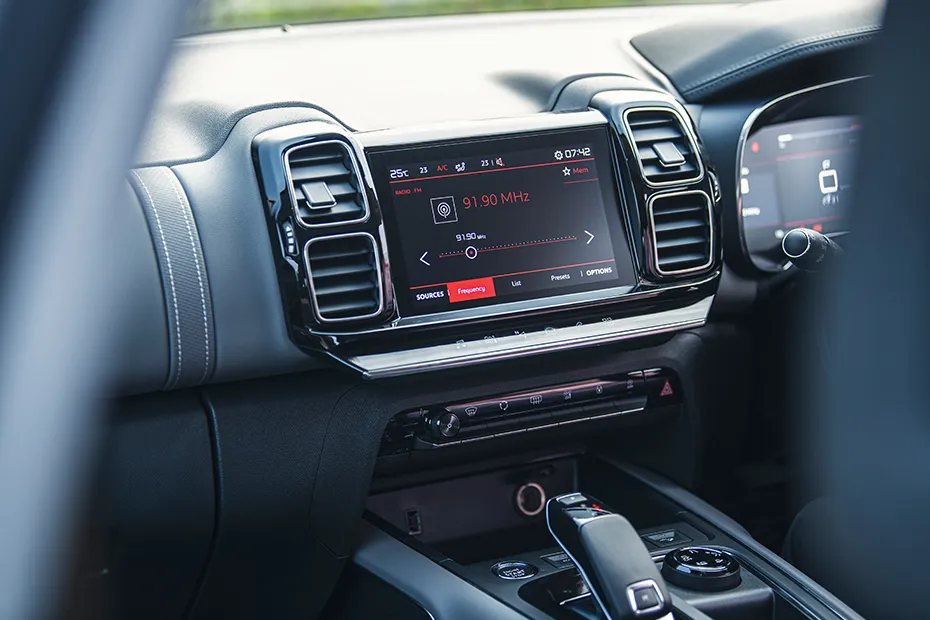 Citroen C5 Aircross 2021-2022 Interior — Infotainment System Main Menu