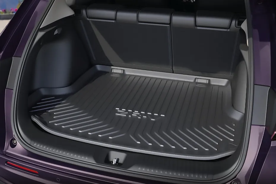 Honda ZR-V Interior — Open Trunk