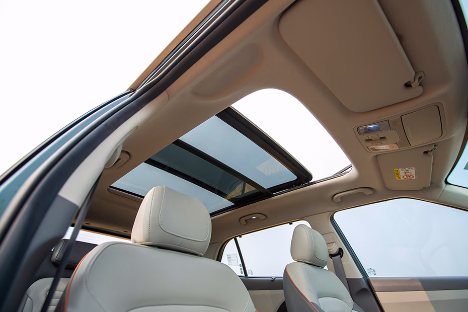 Hyundai Creta Voice-Enabled Panoramic Sunroof