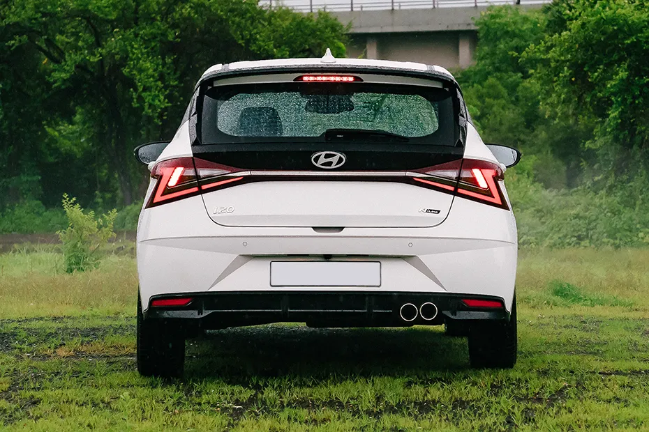 Hyundai i20 N-Line exterior view 5