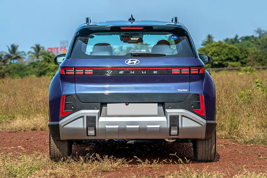 Hyundai Venue exterior view 5