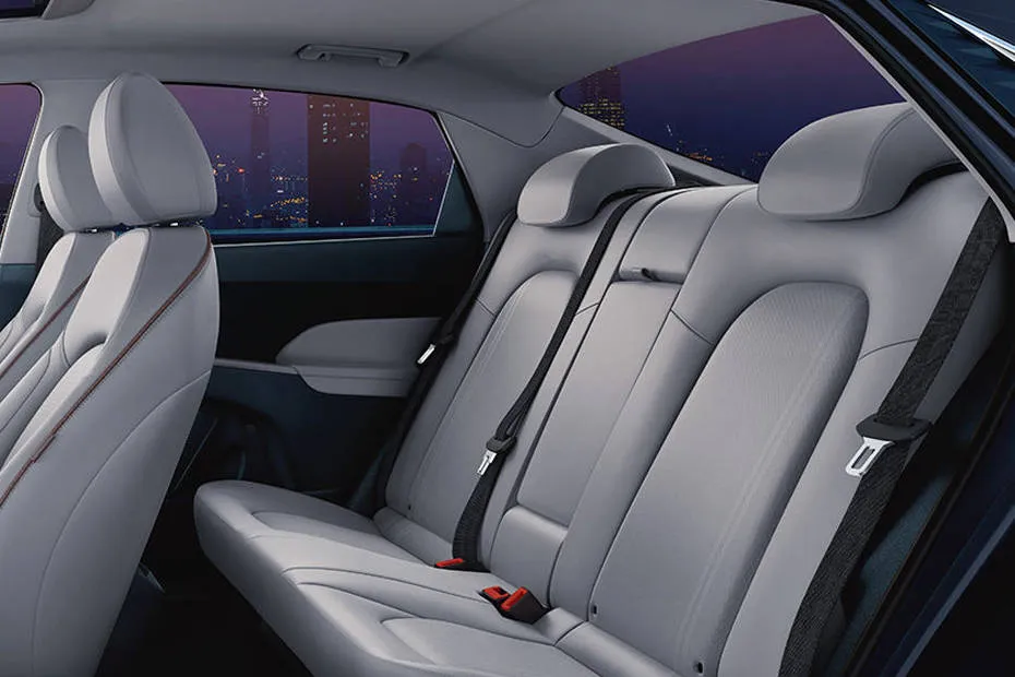 Hyundai Verna 2023-2026 Interior — Rear Seats