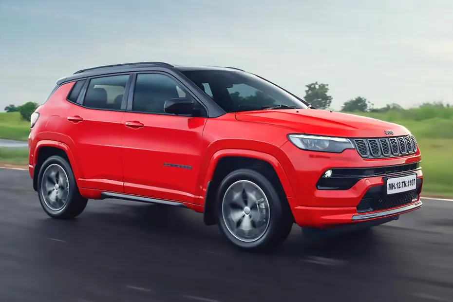 Jeep Compass exterior view 4