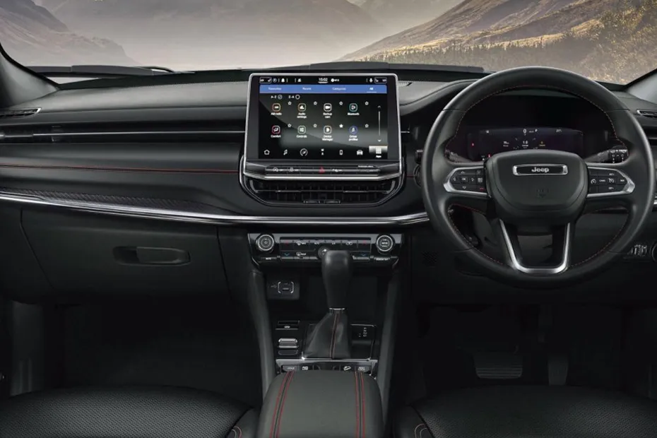 Jeep Compass Trailhawk Interior — Dashboard