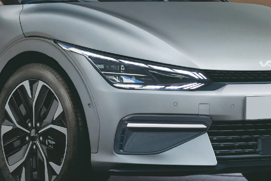Kia EV6 2022-2025 — Headlight