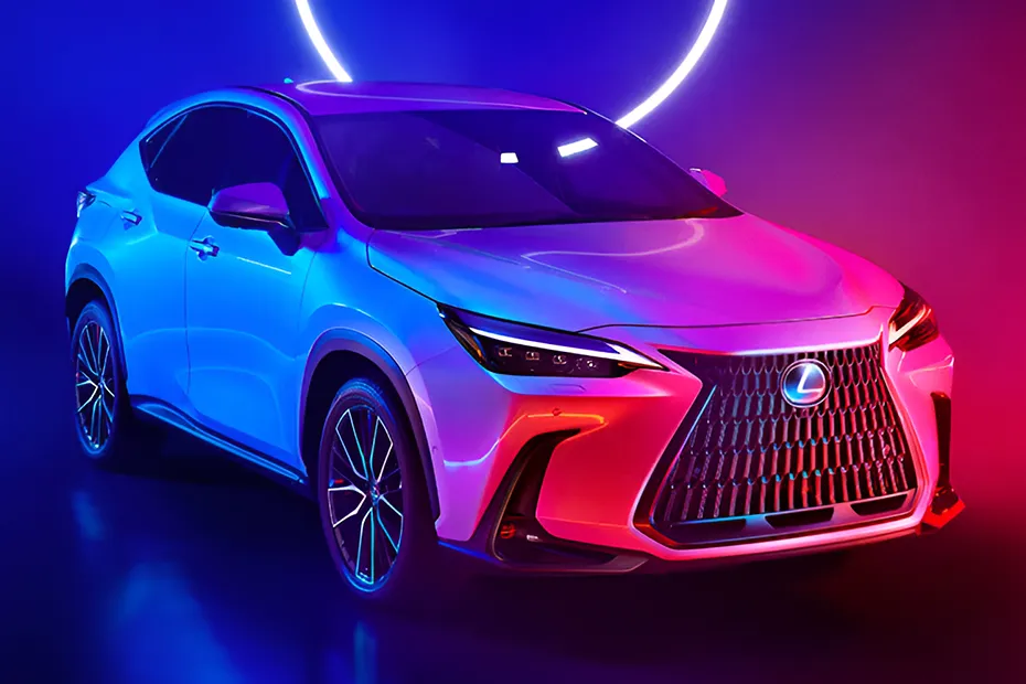 Lexus NX exterior view 4