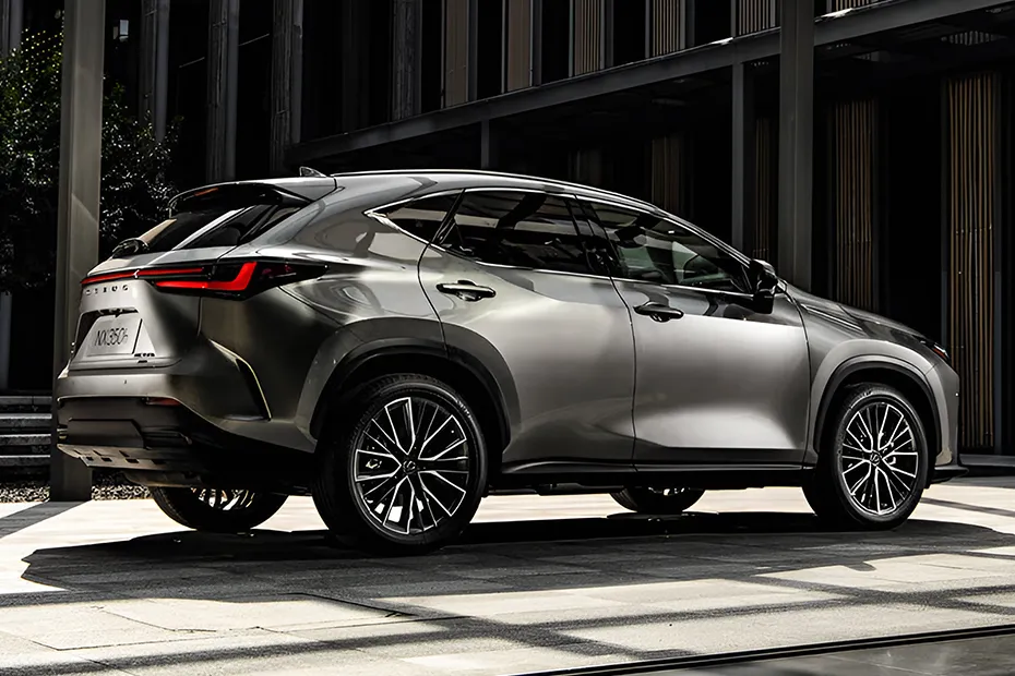 Lexus NX exterior view 3