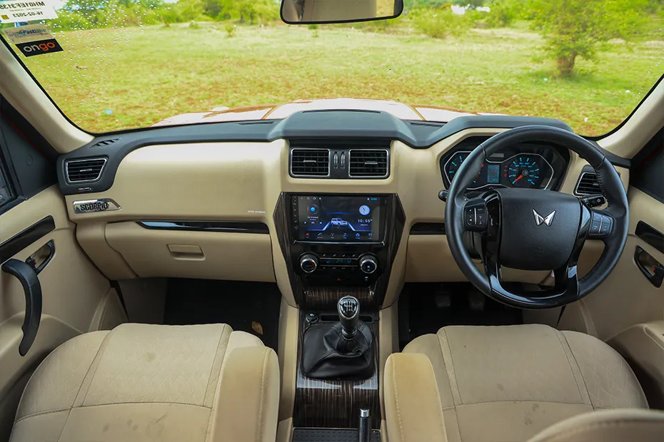 Mahindra Scorpio Interior — Dashboard