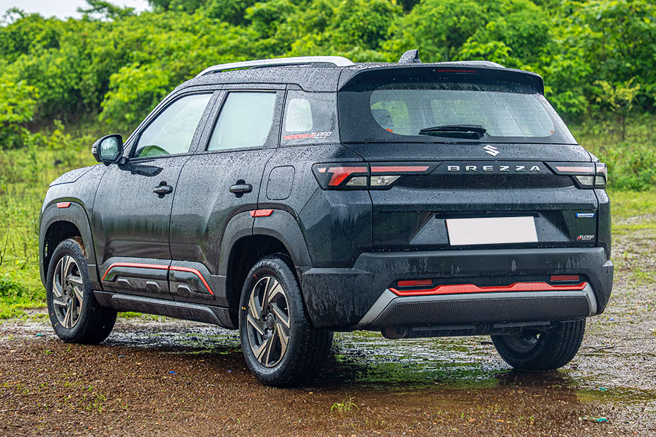 Maruti Suzuki Brezza Rear Left View