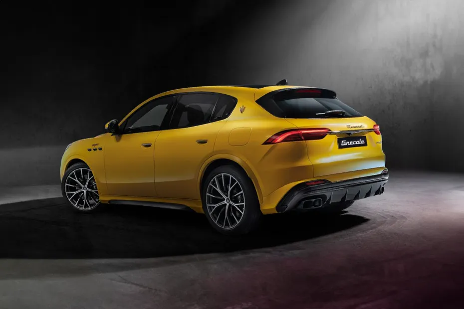 Maserati Grecale exterior view 4