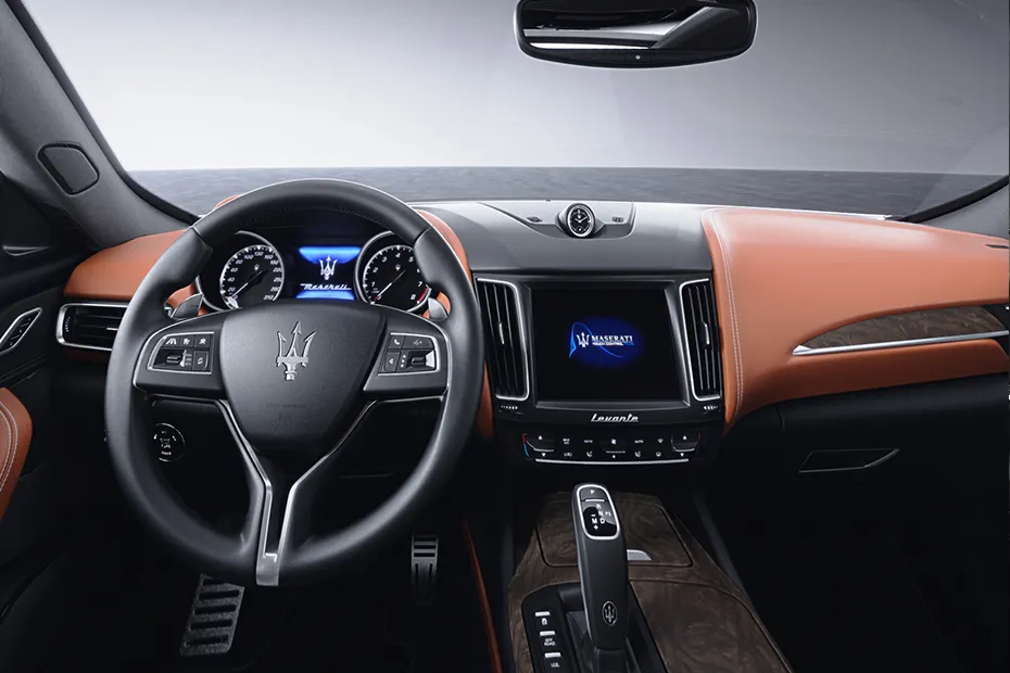 Maserati Levante Interior — Dashboard