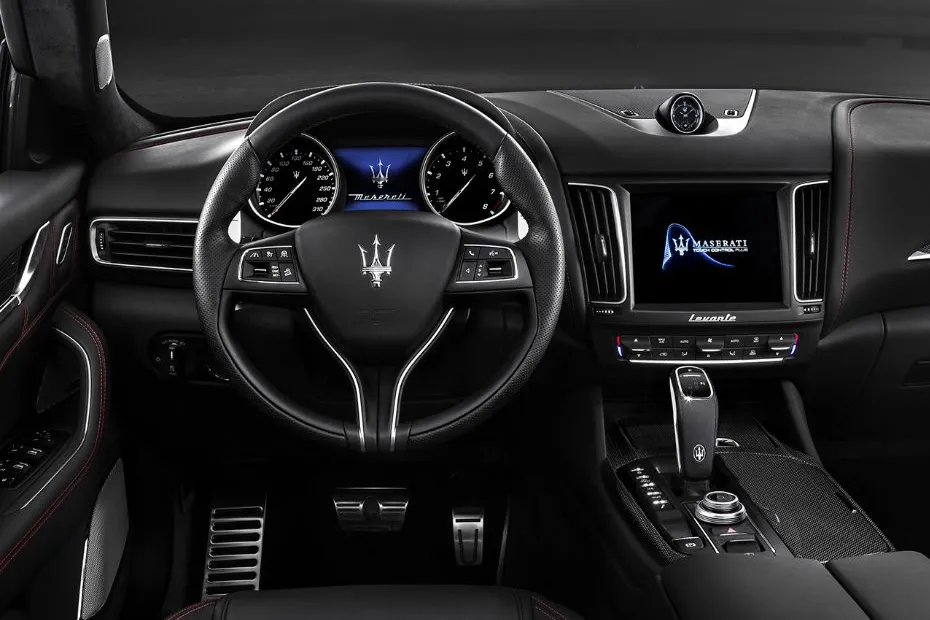Maserati Levante Interior — Steering Wheel