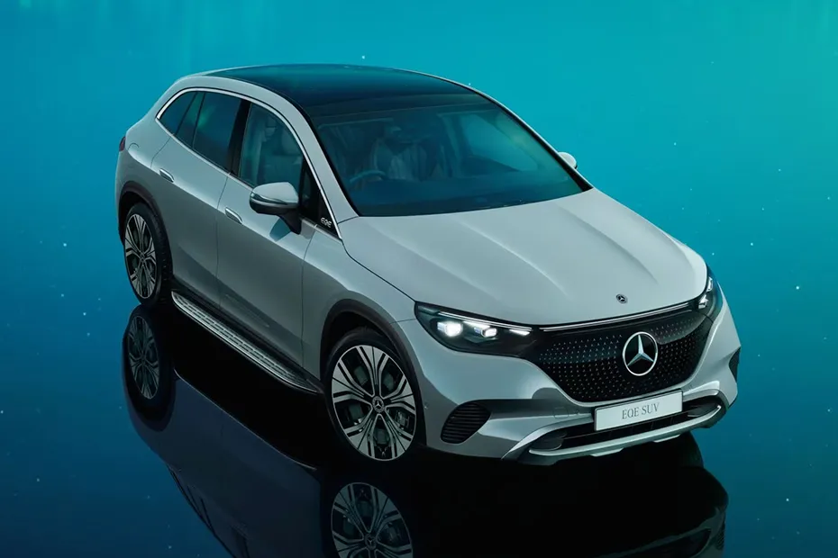 Mercedes-Benz EQE SUV exterior view 3