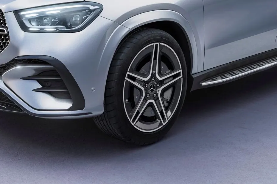 Mercedes-Benz GLE exterior view 6