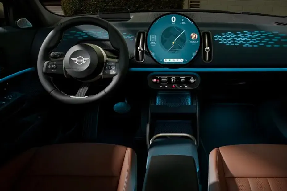 Mini Countryman Electric Interior — Dashboard