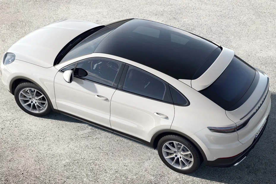 Porsche Cayenne Coupe 2019-2023 exterior view 4