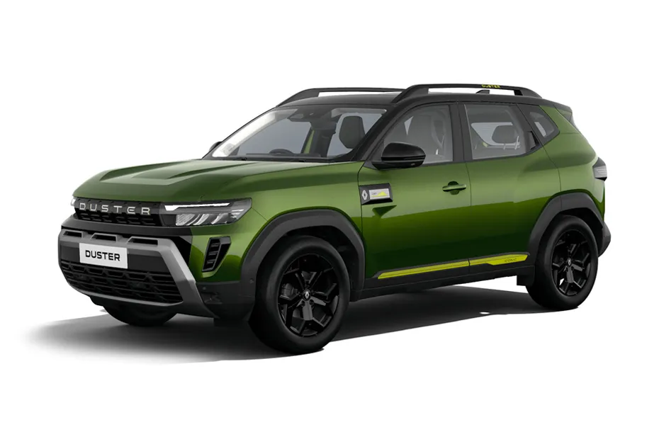 Renault Duster — mountain jade green with stealth black roof