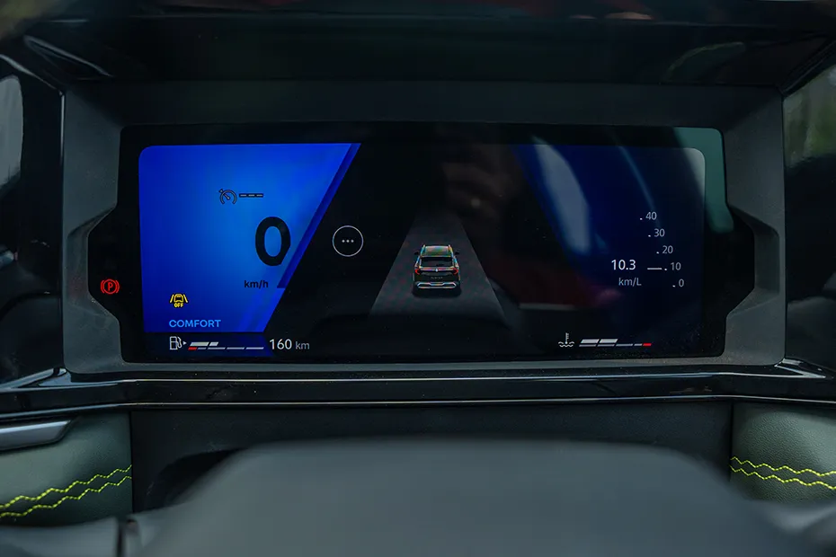 Renault Duster Interior — Instrument Cluster