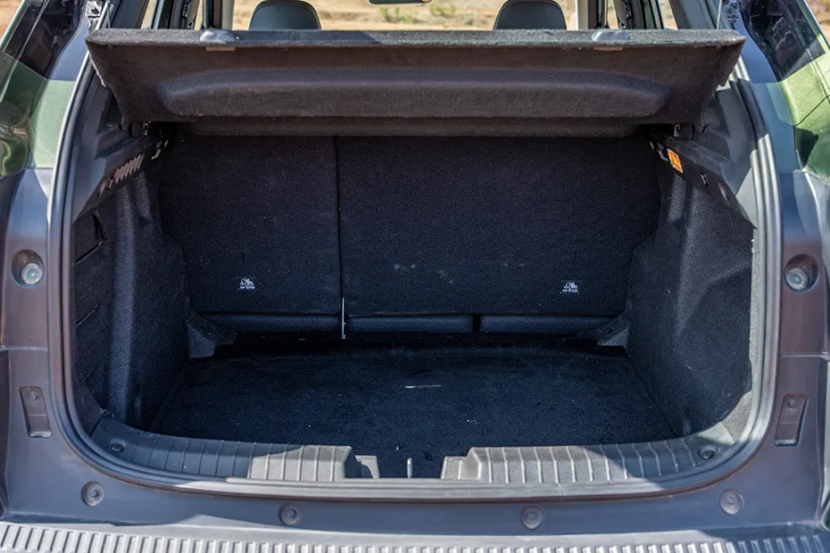 Renault Duster Interior — Open Trunk