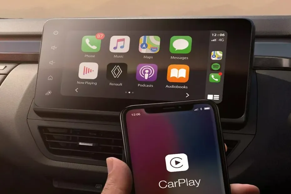 Renault Kiger 2023-2025 Interior — Infotainment System Main Menu