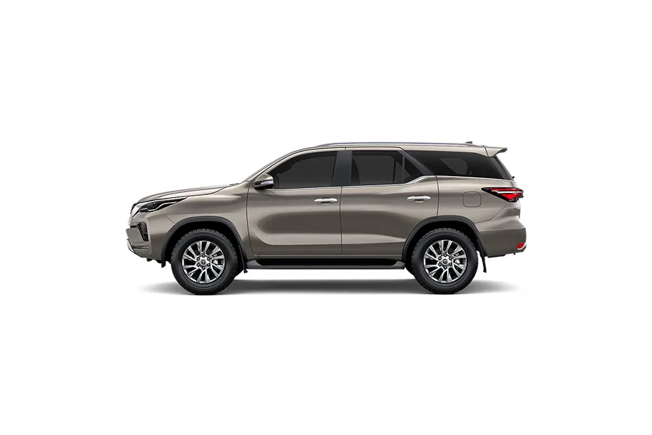 Toyota Fortuner — 223