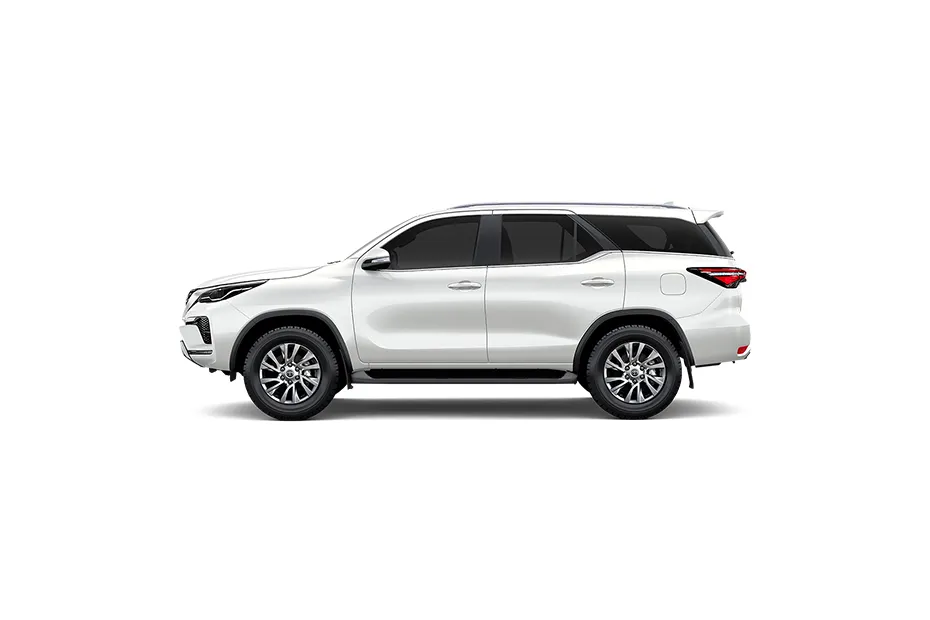 Toyota Fortuner — 224