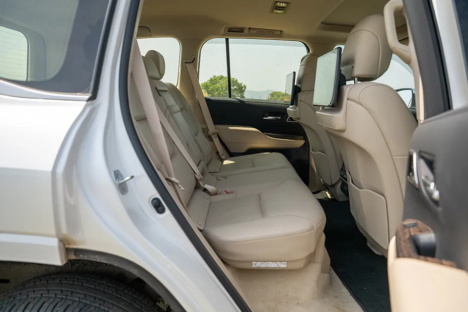Toyota Land Cruiser 300 Interior — Rear Seats