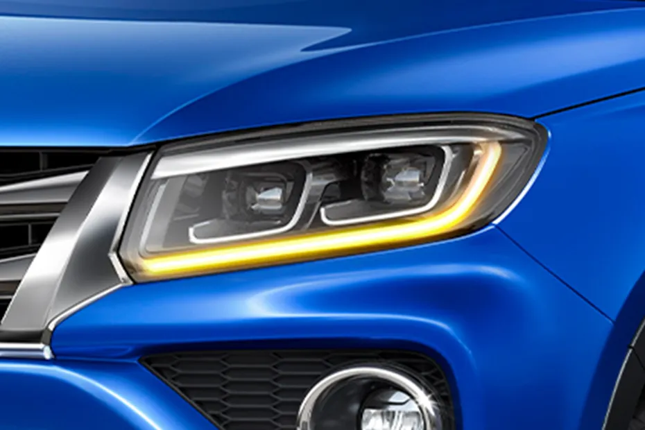 Toyota Urban cruiser — Headlight