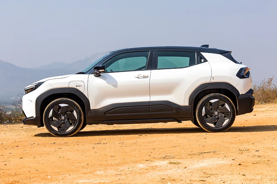 Toyota Urban Cruiser EBELLA