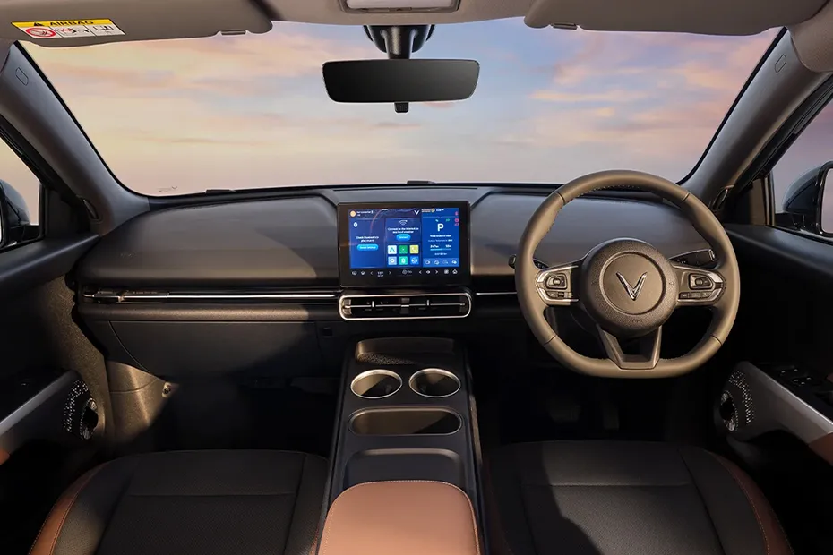 VinFast VF MPV 7 Interior — Dashboard