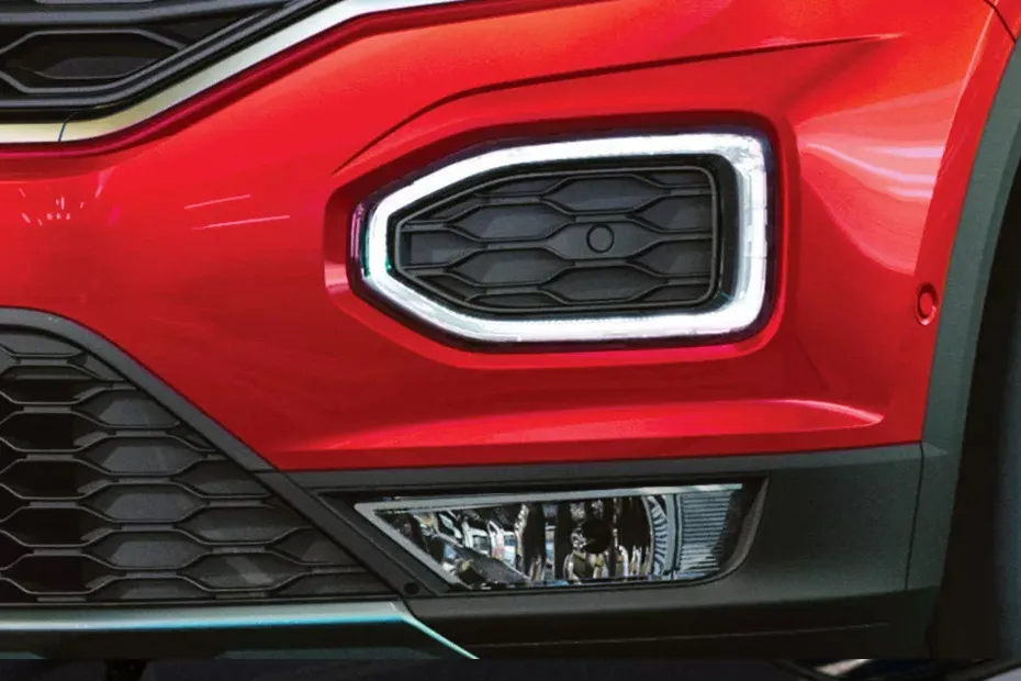 Volkswagen T-Roc — Front Fog Lamp