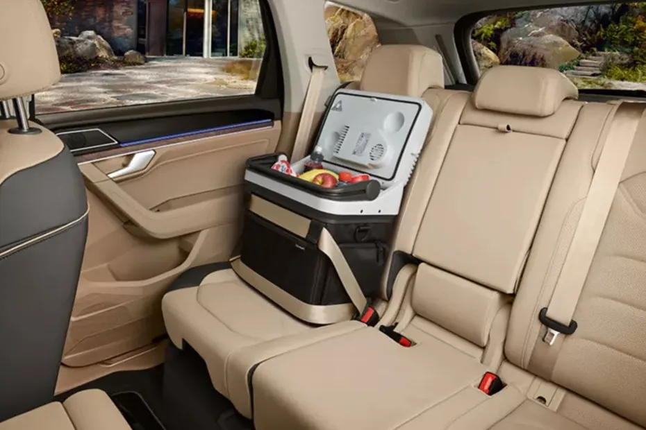 Volkswagen T-Roc Interior — Rear Seats