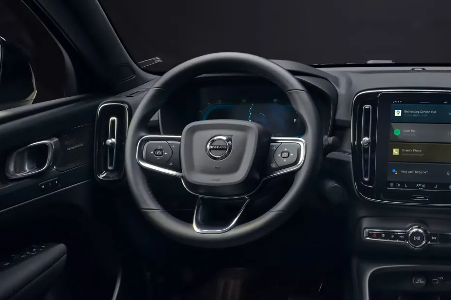 Volvo EC40 Interior — Steering Wheel