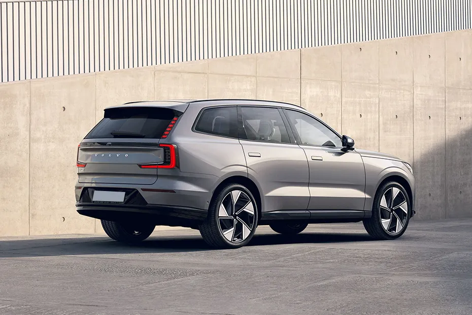 Volvo EX90