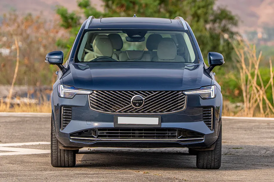 Volvo XC90 exterior view 2