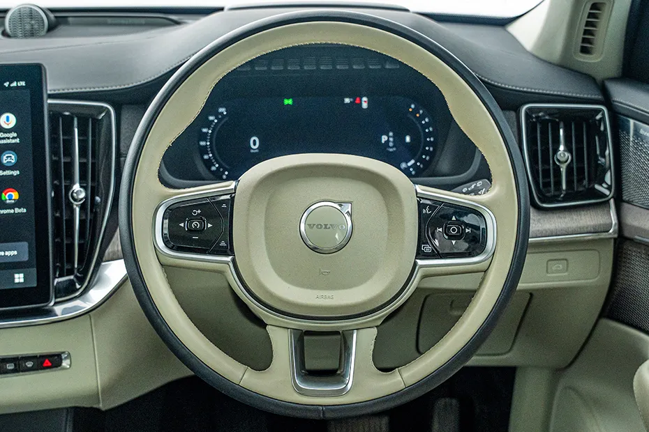 Volvo XC90 Interior — Steering Wheel